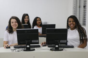 AFESU lança novos cursos de tecnologia para mulheres